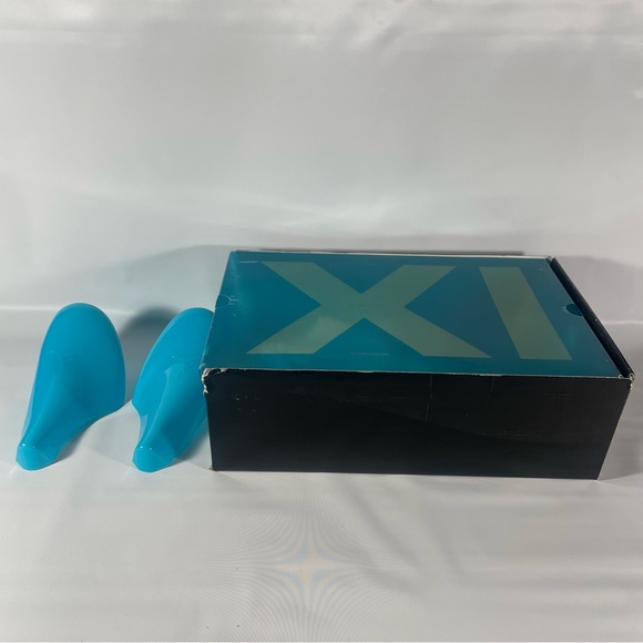 Nike Air Jordan 11 Retro Gamma - Picture 10 of 11